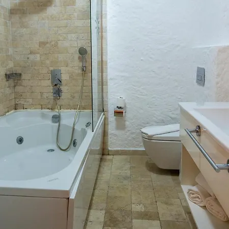 Kokopelli Bed & Breakfast Alacati